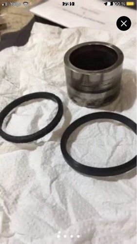 New oil seal front brake - front,